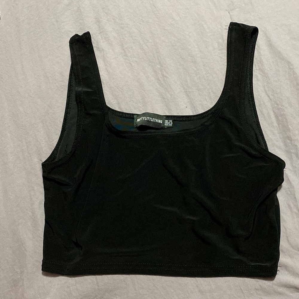 PrettyLittleThing Black Crop Tank